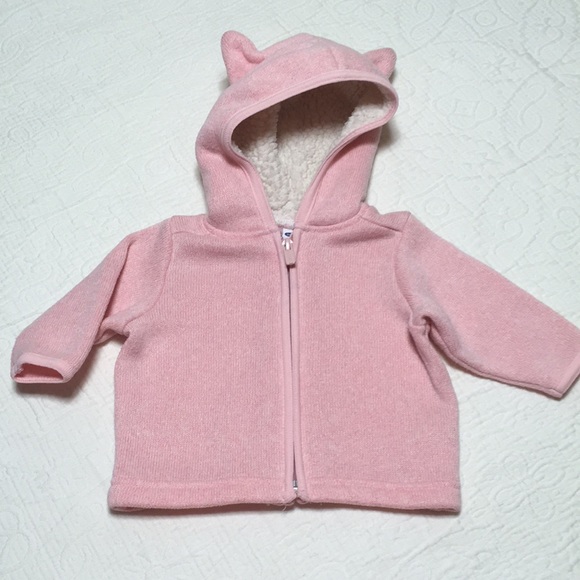0-3m (5/$20) Toasty Hoodie by Old Navy - Picture 1 of 16